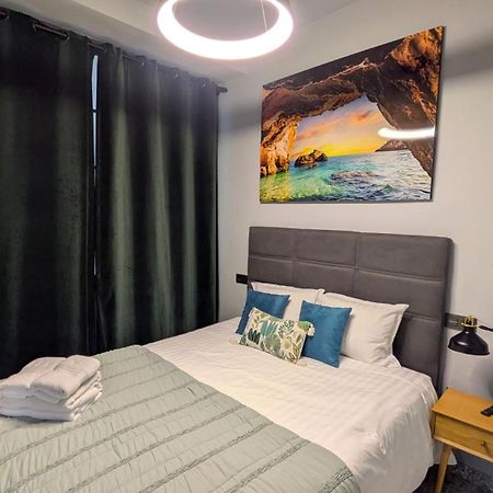 Alma De Malaga 2Br Stay With Art History & Comfort In The Heart Of The City Màlaga Exteriér fotografie