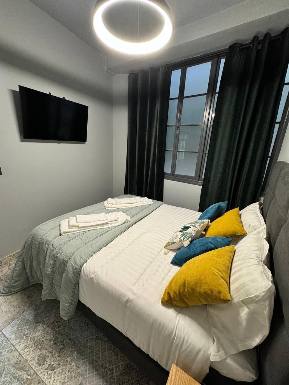 Alma De Malaga 2Br Stay With Art History & Comfort In The Heart Of The City Màlaga Exteriér fotografie